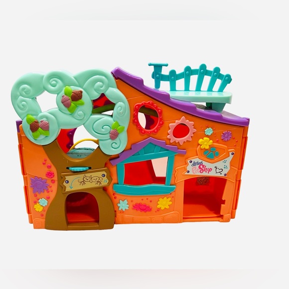 Hasbro Toys 207 Hasbro Littlest Pet Shop Orange Club Tree House